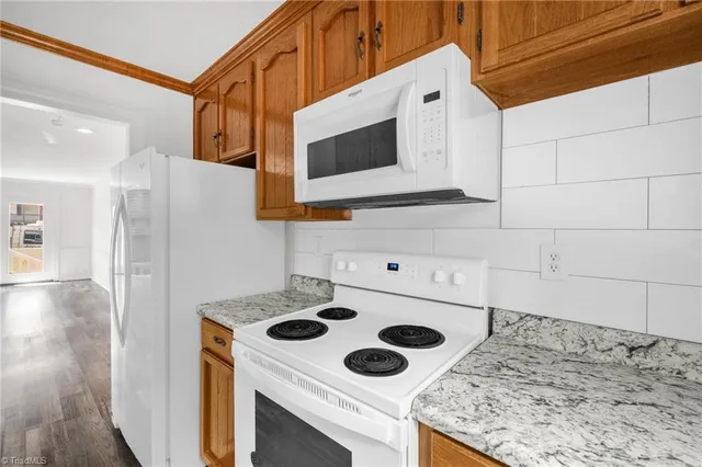 $1,350 | 612 Sunset Avenue, Unit 6, Asheboro, NC 27203