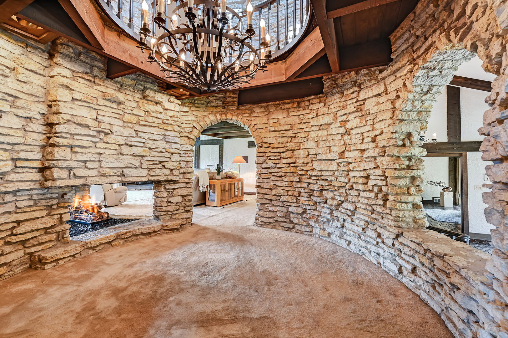 8402 Carriage Green Drive Darien, IL 60561 - Photo 8 of 39 a view of entryway