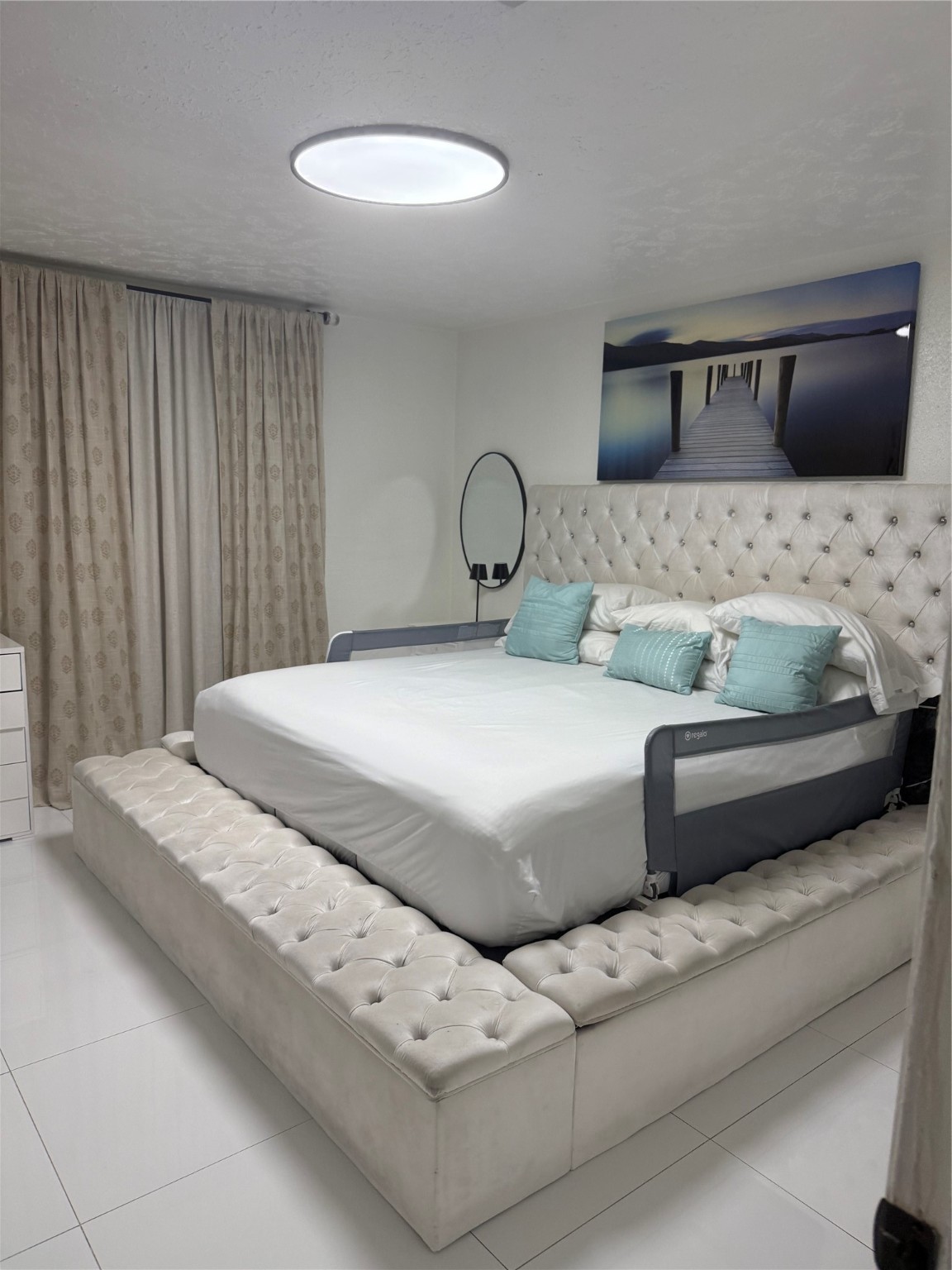 4622 Fitzwater Drive Spring, TX 77373 - Photo 7 of 16 a bedroom with a bed and a couch