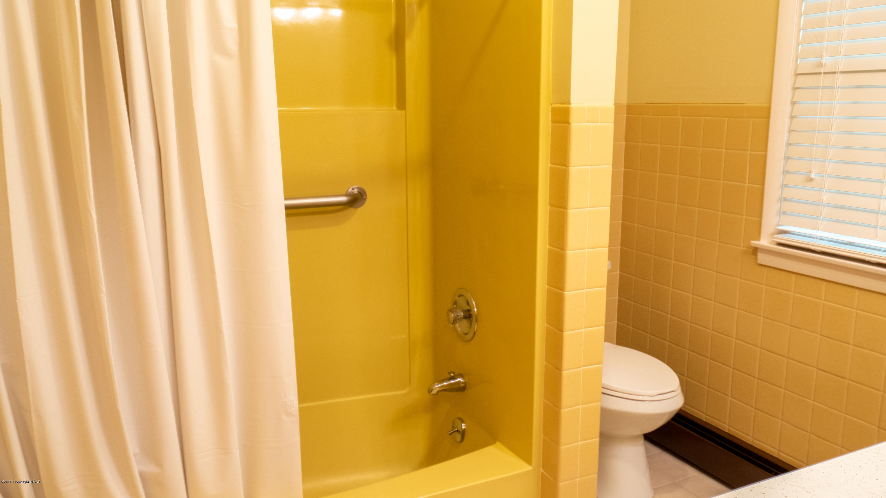 104 Haverhill Road Cresco, PA 18326 - Photo 57 of 90 a bathroom with a toilet and shower