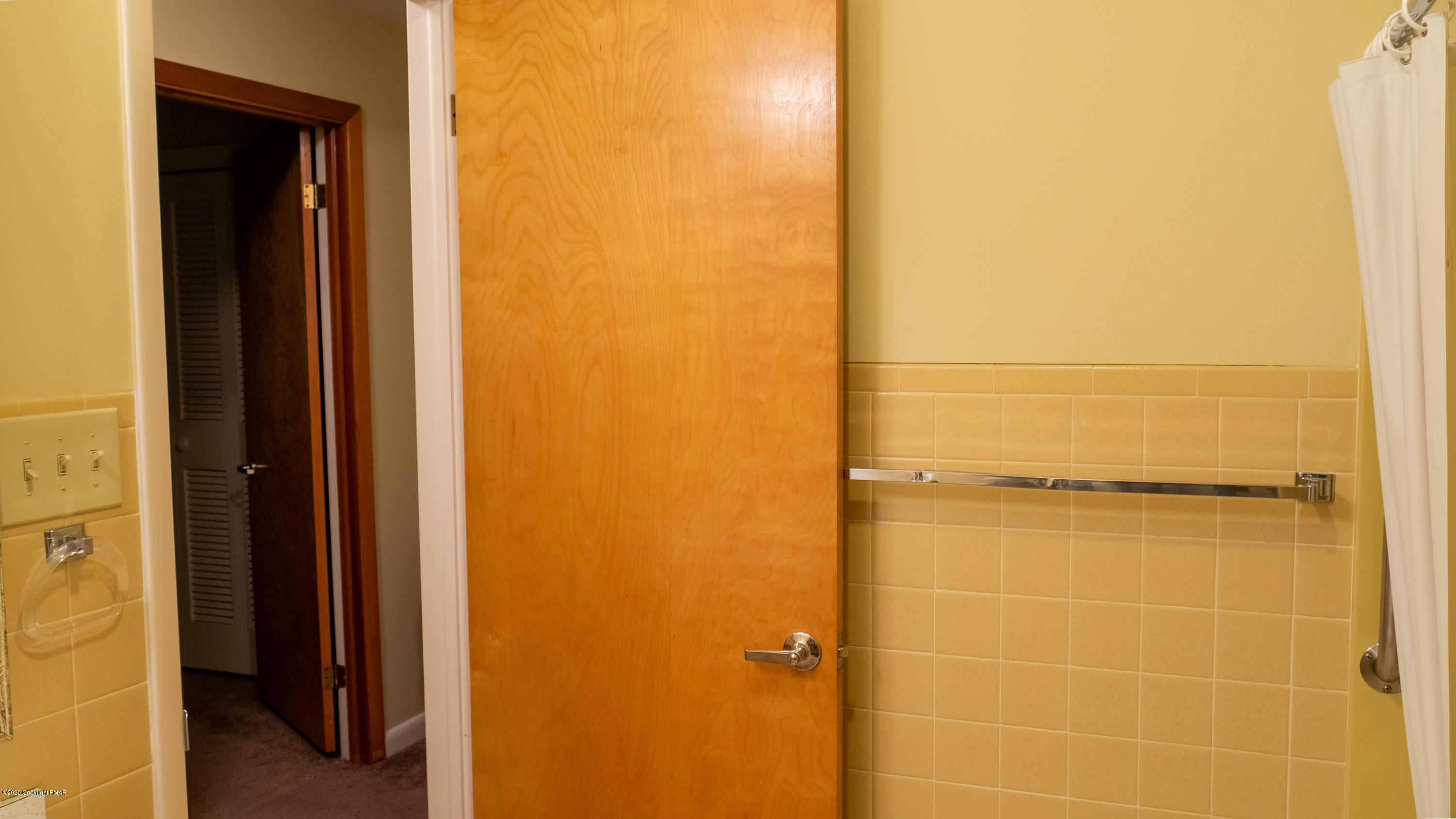 104 Haverhill Road Cresco, PA 18326 - Photo 59 of 90 Bathroom 2