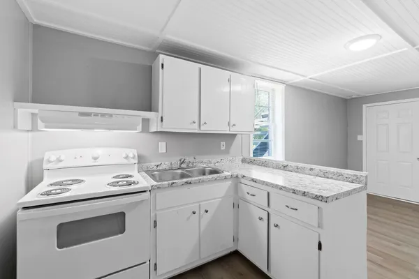 $875 | 427 Circle Drive, Unit D, Clarksville, TN 37043