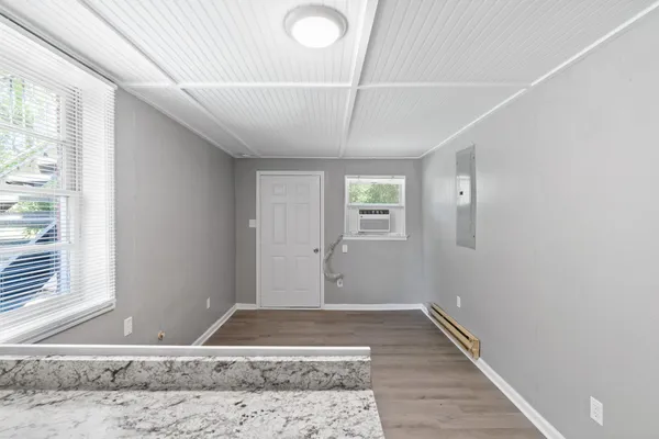 $875 | 427 Circle Drive, Unit D, Clarksville, TN 37043