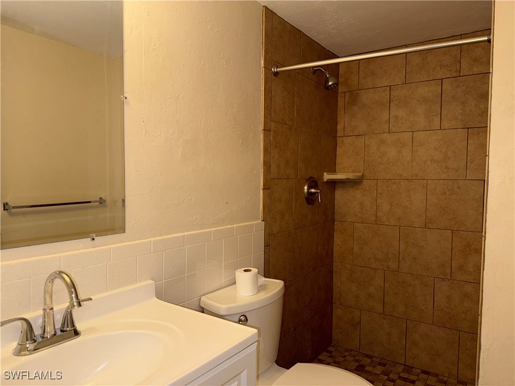 2828 Jackson Street, Unit C5 Fort Myers, FL 33901 - Photo 15 of 19