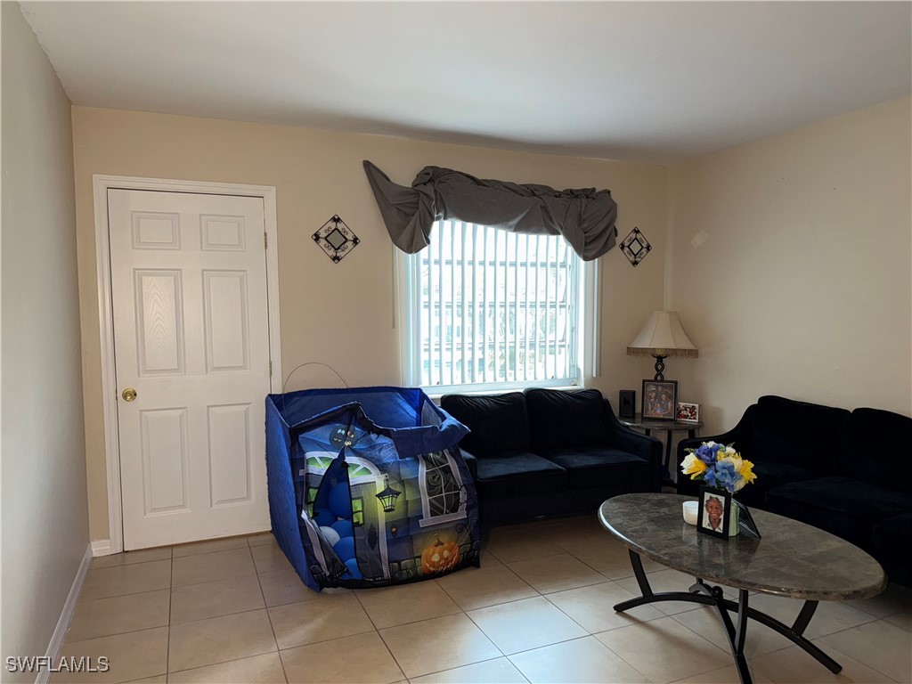 2828 Jackson Street, Unit C5 Fort Myers, FL 33901 - Photo 2 of 19