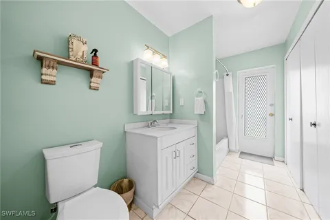 $330,000 | 4531 Southeast 14th Place, Cape Coral, FL 33904