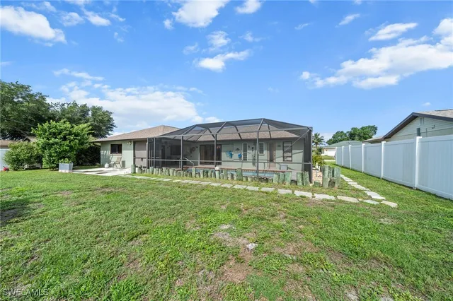 $330,000 | 4531 Southeast 14th Place, Cape Coral, FL 33904