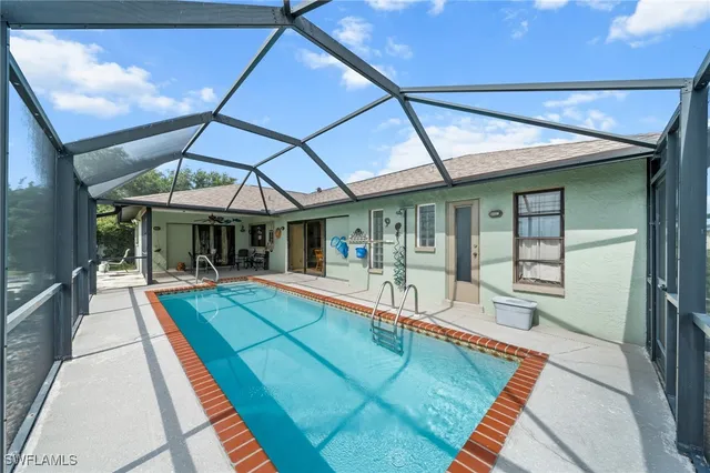 $330,000 | 4531 Southeast 14th Place, Cape Coral, FL 33904