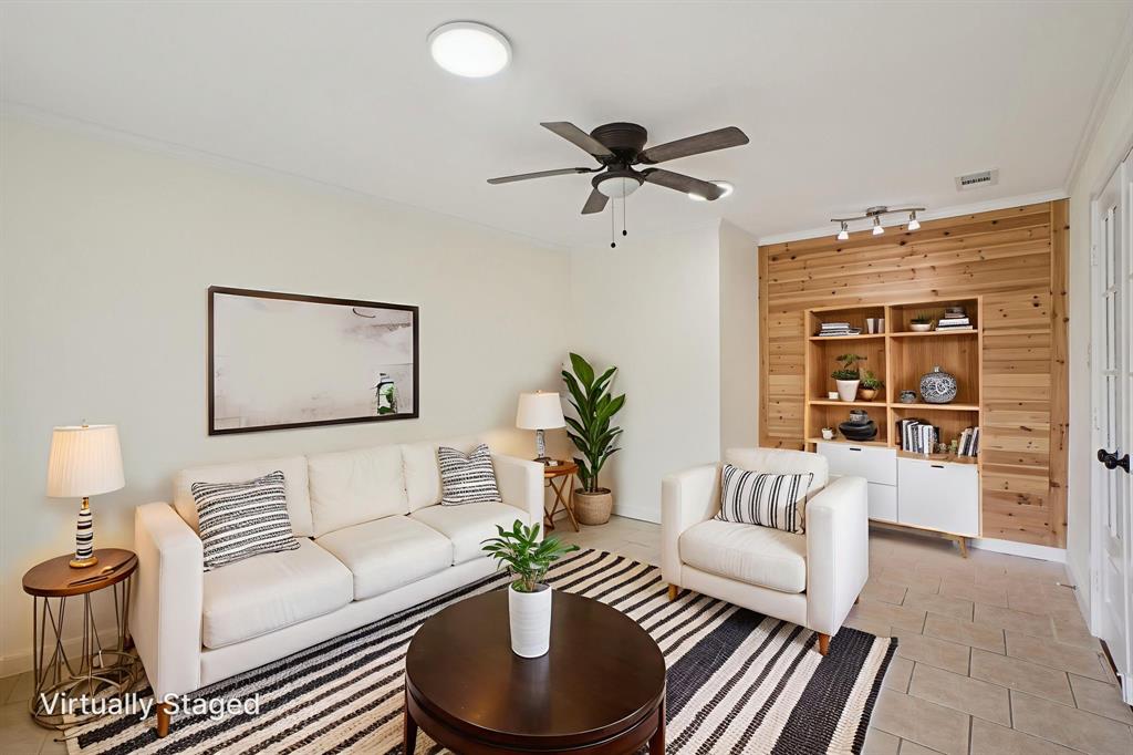 444 Hanbee Street Richardson, TX 75080 - Photo 1 of 39