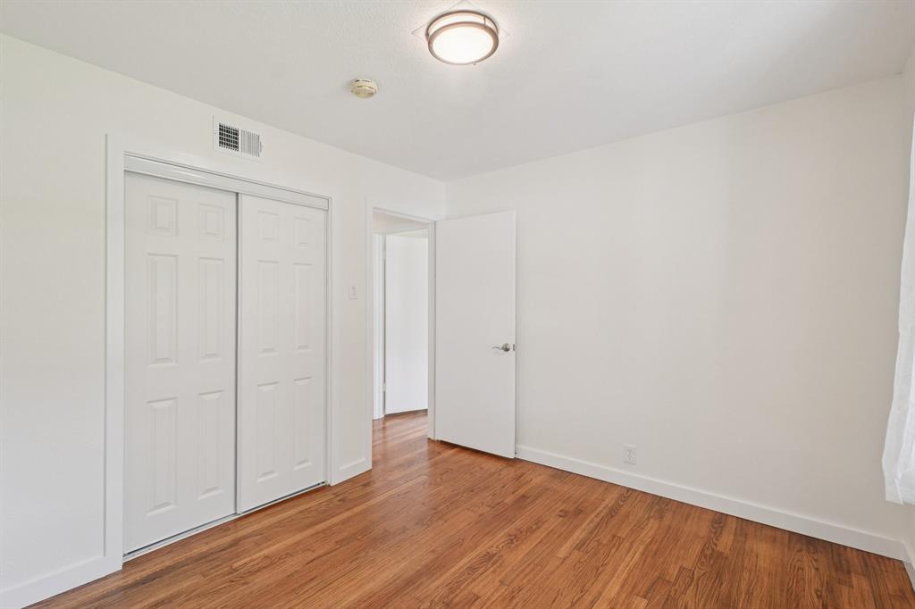 444 Hanbee Street Richardson, TX 75080 - Photo 12 of 39