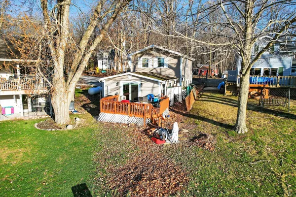 $233,000 | 9621 Lakeview Drive, Jerome, MI 49249
