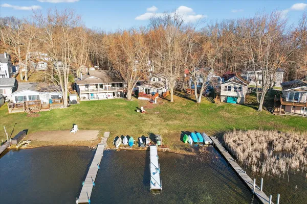 $233,000 | 9621 Lakeview Drive, Jerome, MI 49249