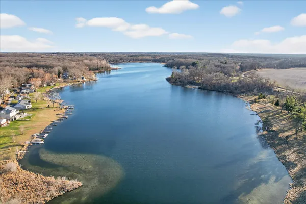 $235,000 | 9621 Lakeview Drive, Jerome, MI 49249