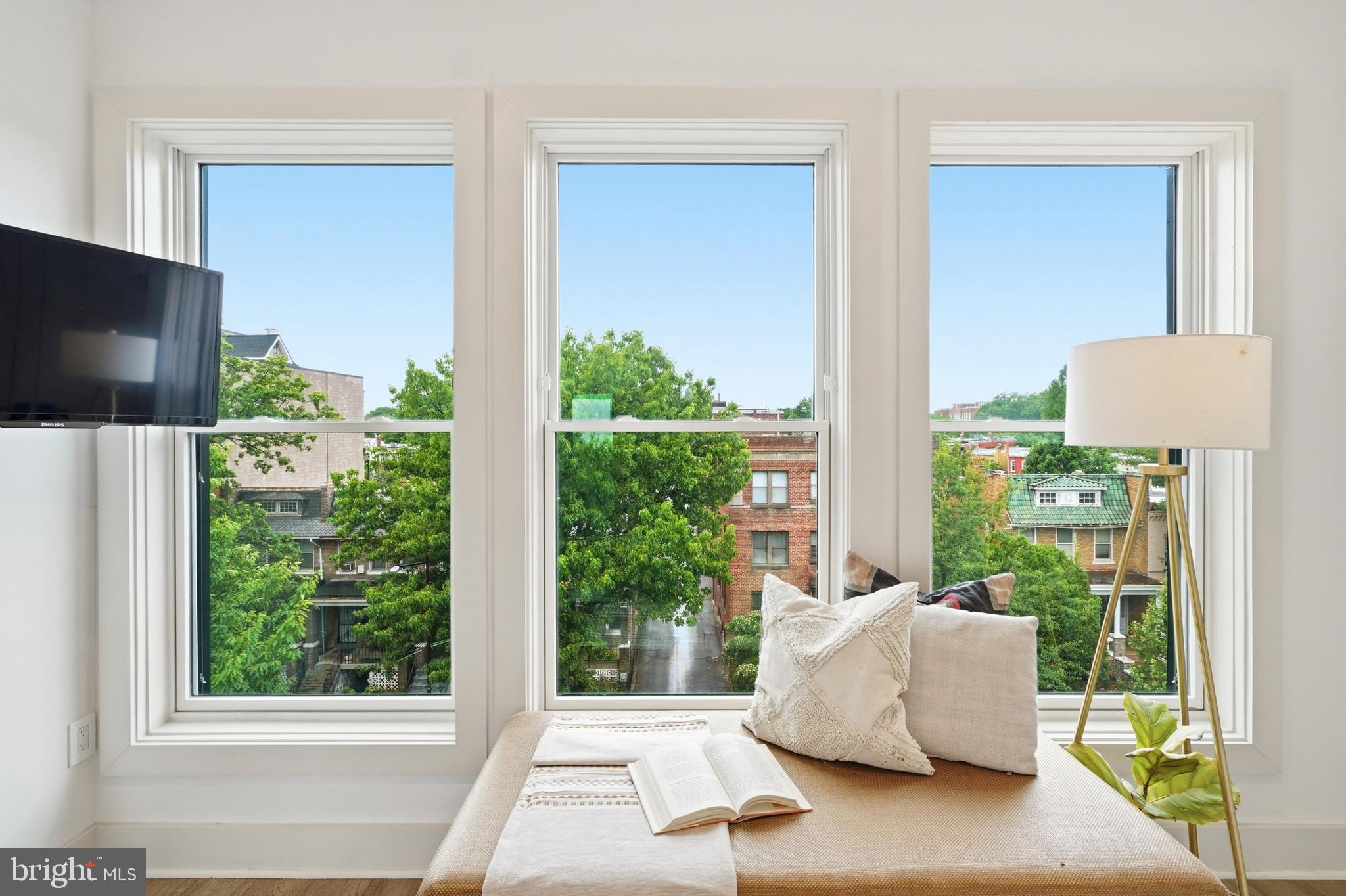 256 15th Street Southeast, Unit 7 Washington, DC 20003 - Photo 29 of 67