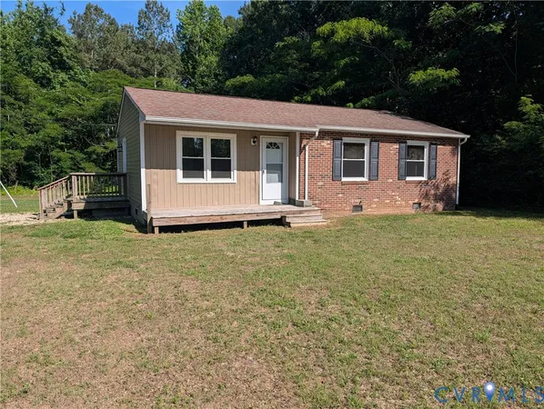 $1,350 | 23421 Courthouse Road, Dinwiddie, VA 23841