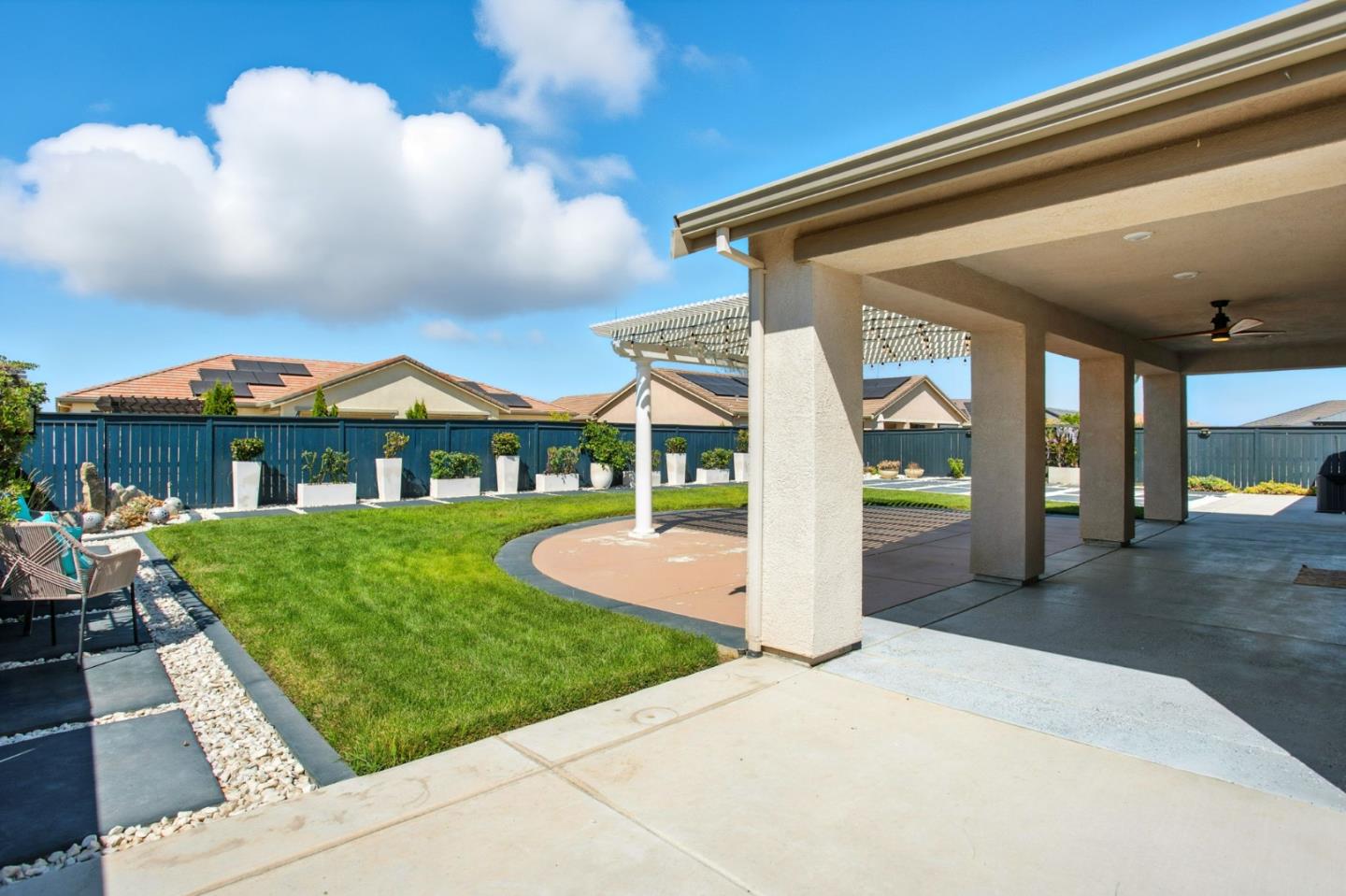 2061 Doncaster Court Olivehurst, CA 95961 - Photo 46 of 46 a front view of a house with garden