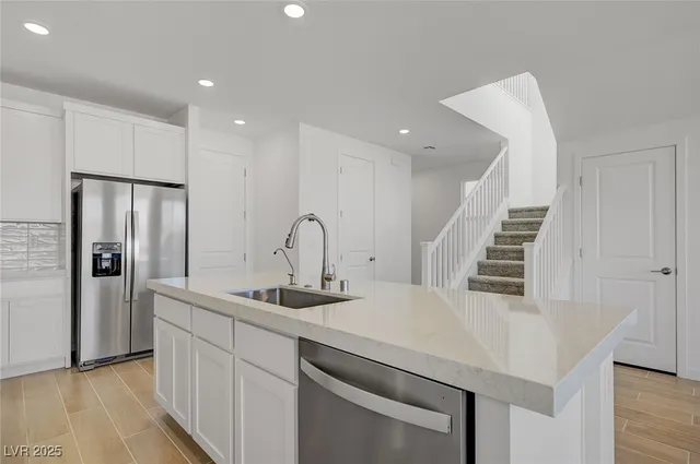 $2,855 | 8532 West Agate Avenue, Las Vegas, NV 89113