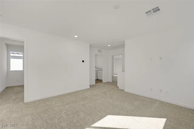 $2,855 | 8532 West Agate Avenue, Las Vegas, NV 89113