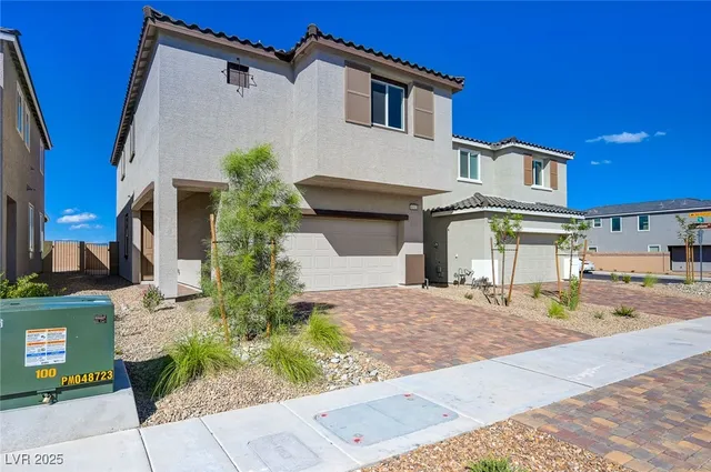 $2,855 | 8532 West Agate Avenue, Las Vegas, NV 89113