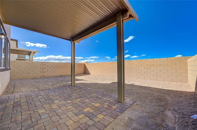 $2,855 | 8532 West Agate Avenue, Las Vegas, NV 89113