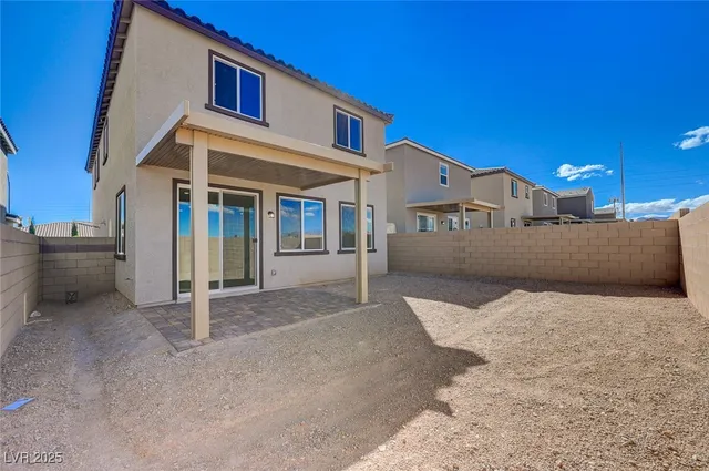 $2,855 | 8532 West Agate Avenue, Las Vegas, NV 89113