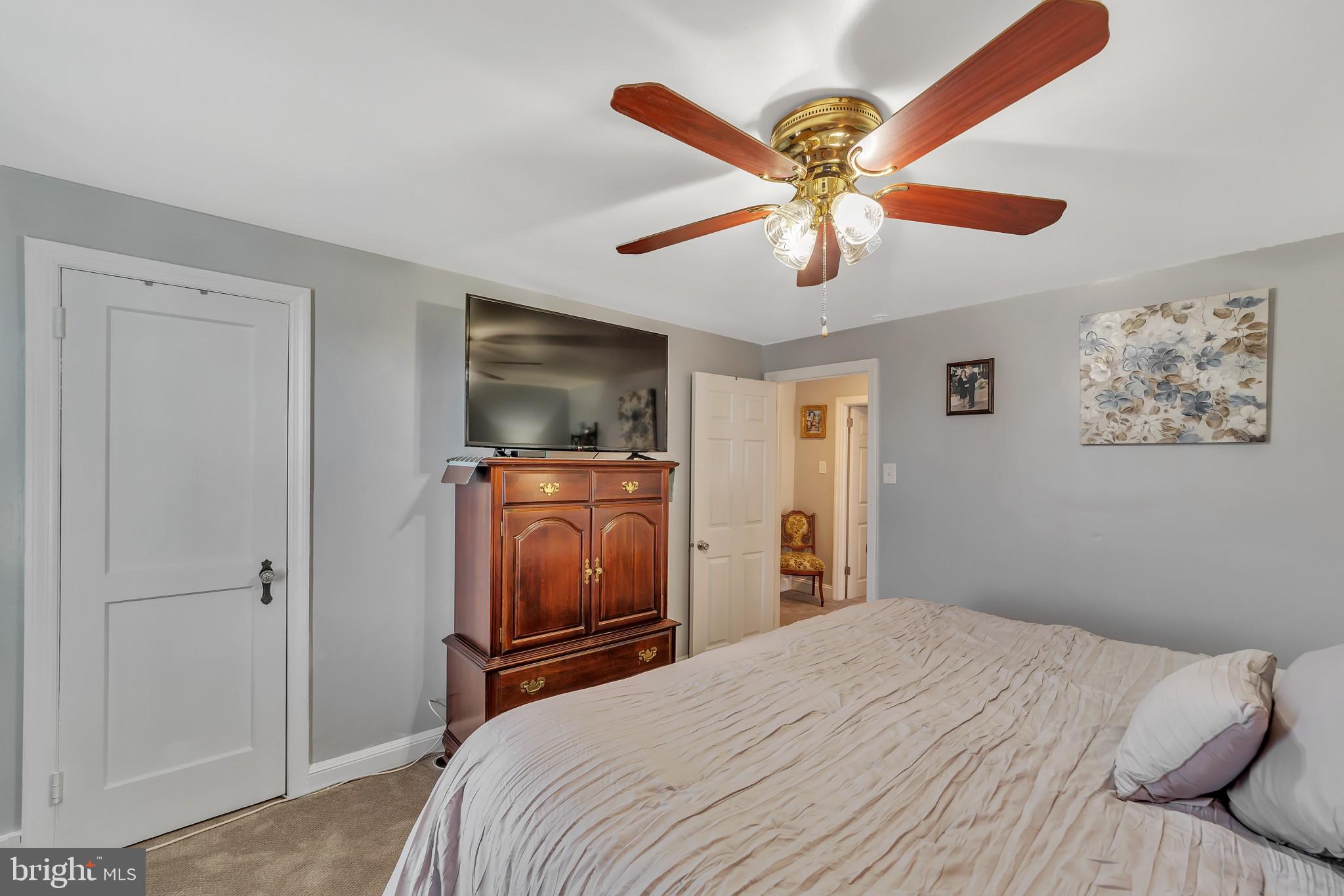 129 Academy Road Clifton Heights, PA 19018 - Photo 16 of 29 Gallery Image 16