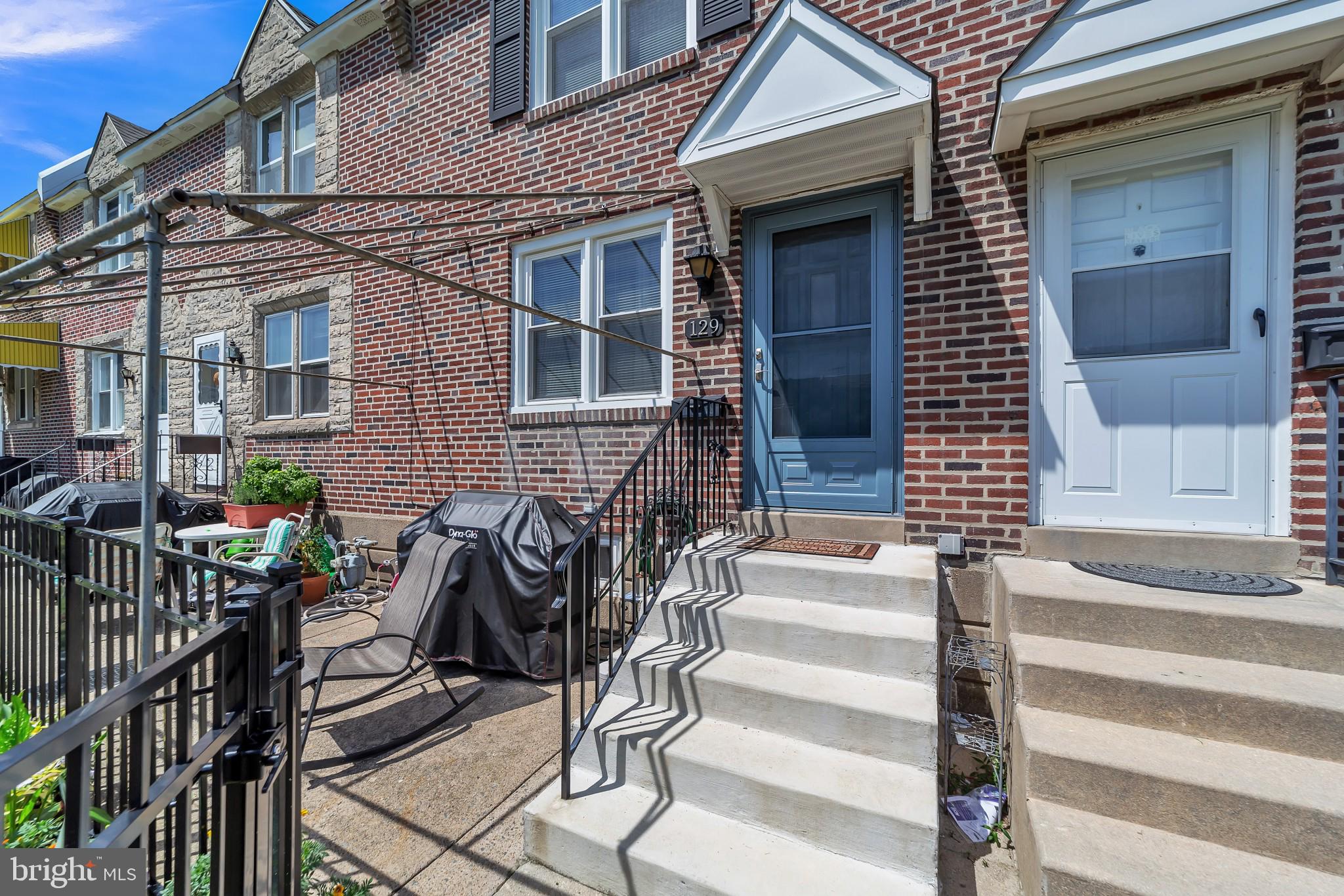 129 Academy Road Clifton Heights, PA 19018 - Photo 3 of 29 Gallery Image 3