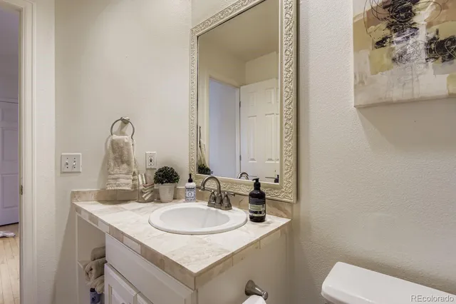 $990,000 | 9603 Chesapeake Street, Highlands Ranch, CO 80126