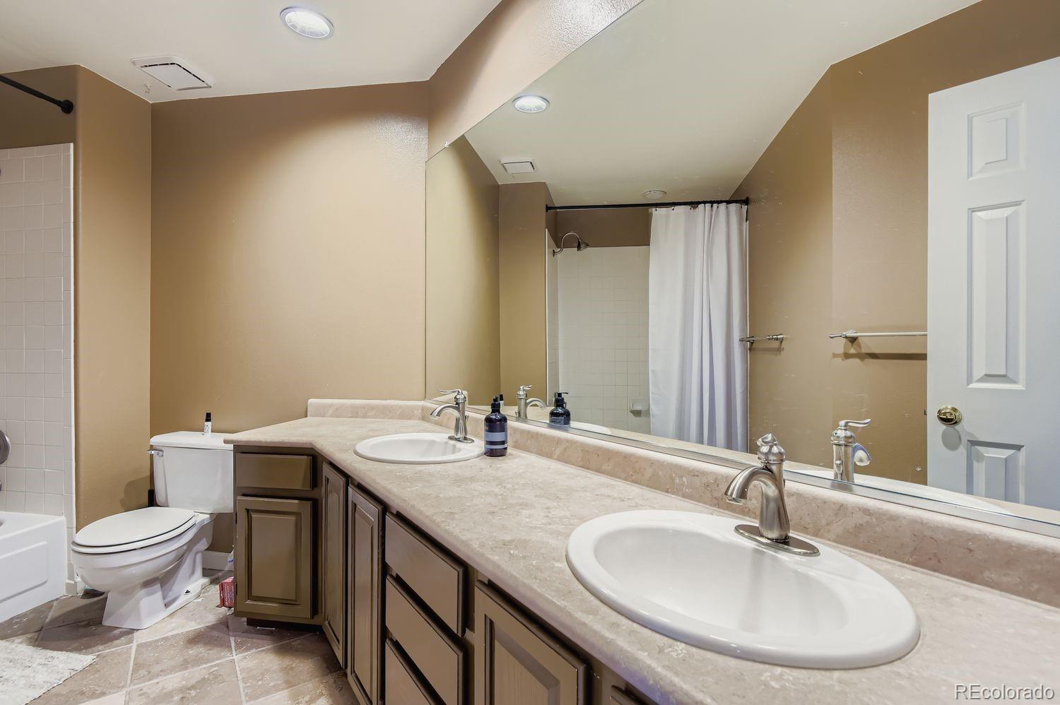 9603 Chesapeake Street Highlands Ranch, CO 80126 - Photo 31 of 48