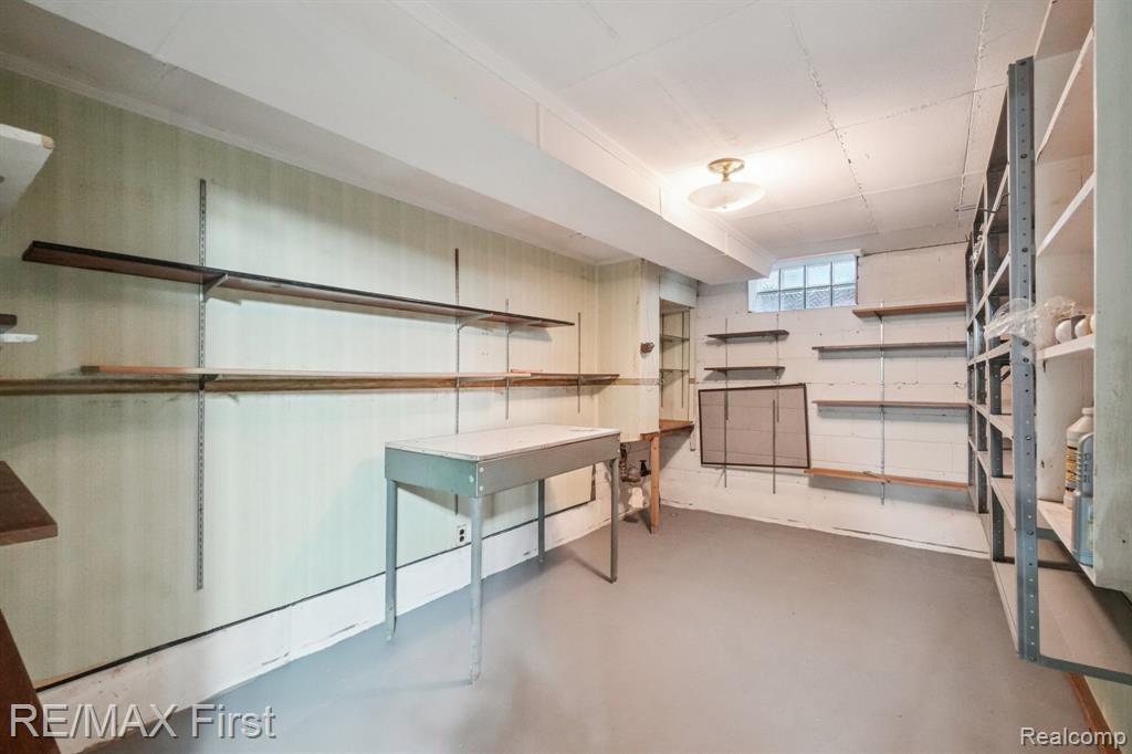 22400 Kelly Road Eastpointe, MI 48021 - Photo 26 of 36 Gallery Image 26