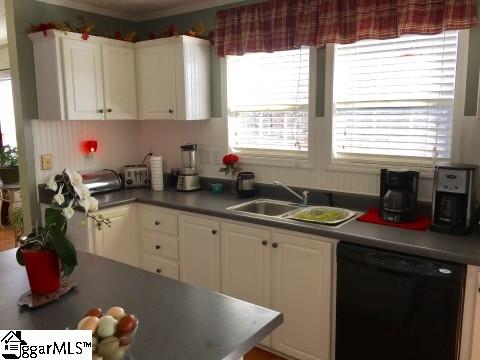 255 Claude Gilbert Road Columbus, NC 28722 - Photo 3 of 32