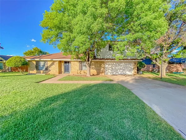 $295,000 | 7709 John Carroll Drive, Abilene, TX 79606