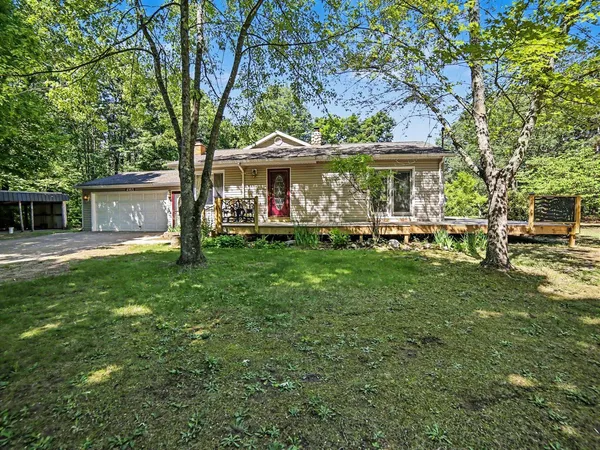 $389,000 | 4165 South 132nd Avenue, Hesperia, MI 49421
