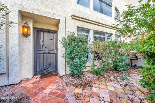 a picture of floor plan