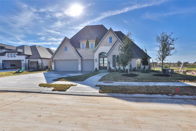 $699,900 | 1227 Basset Hound Drive, Montgomery, TX 77316