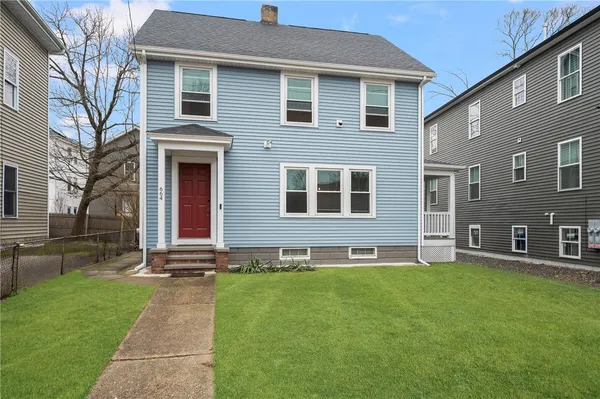 $349,900 | 664 Public Street, Providence, RI 02907