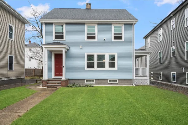 $349,900 | 664 Public Street, Providence, RI 02907
