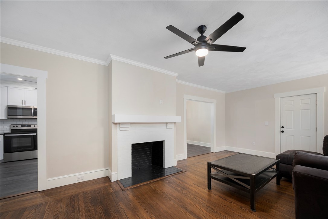 664 Public Street Providence, RI 02907 - Photo 8 of 30