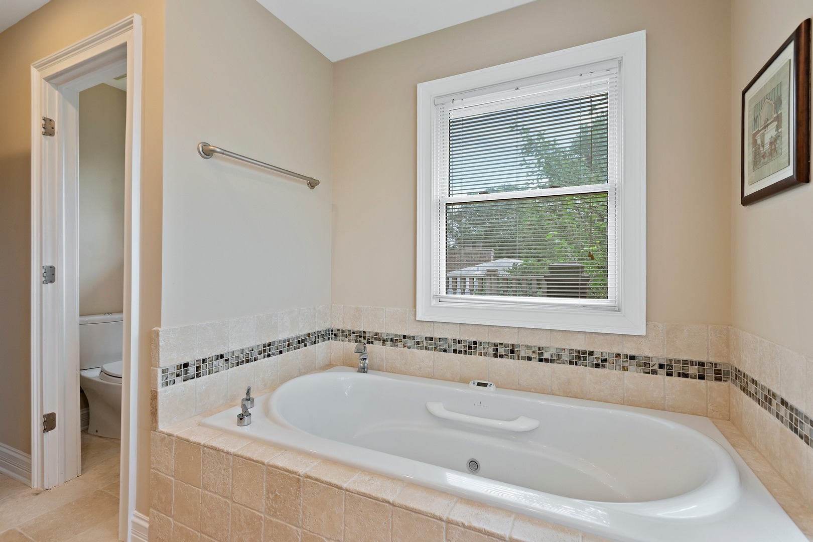 2121 Sunset Ridge Road Glenview, IL 60025 - Photo 19 of 37