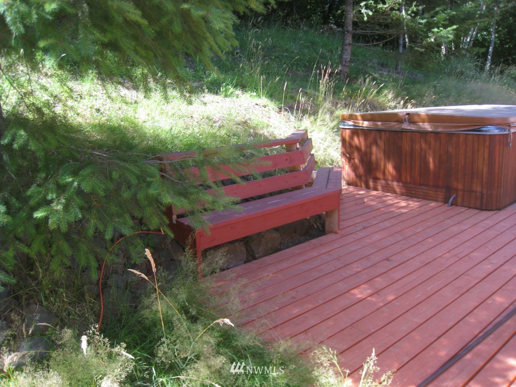 334 Maranatha Road Kelso, WA 98626 - Photo 13 of 23 Gallery Image 13