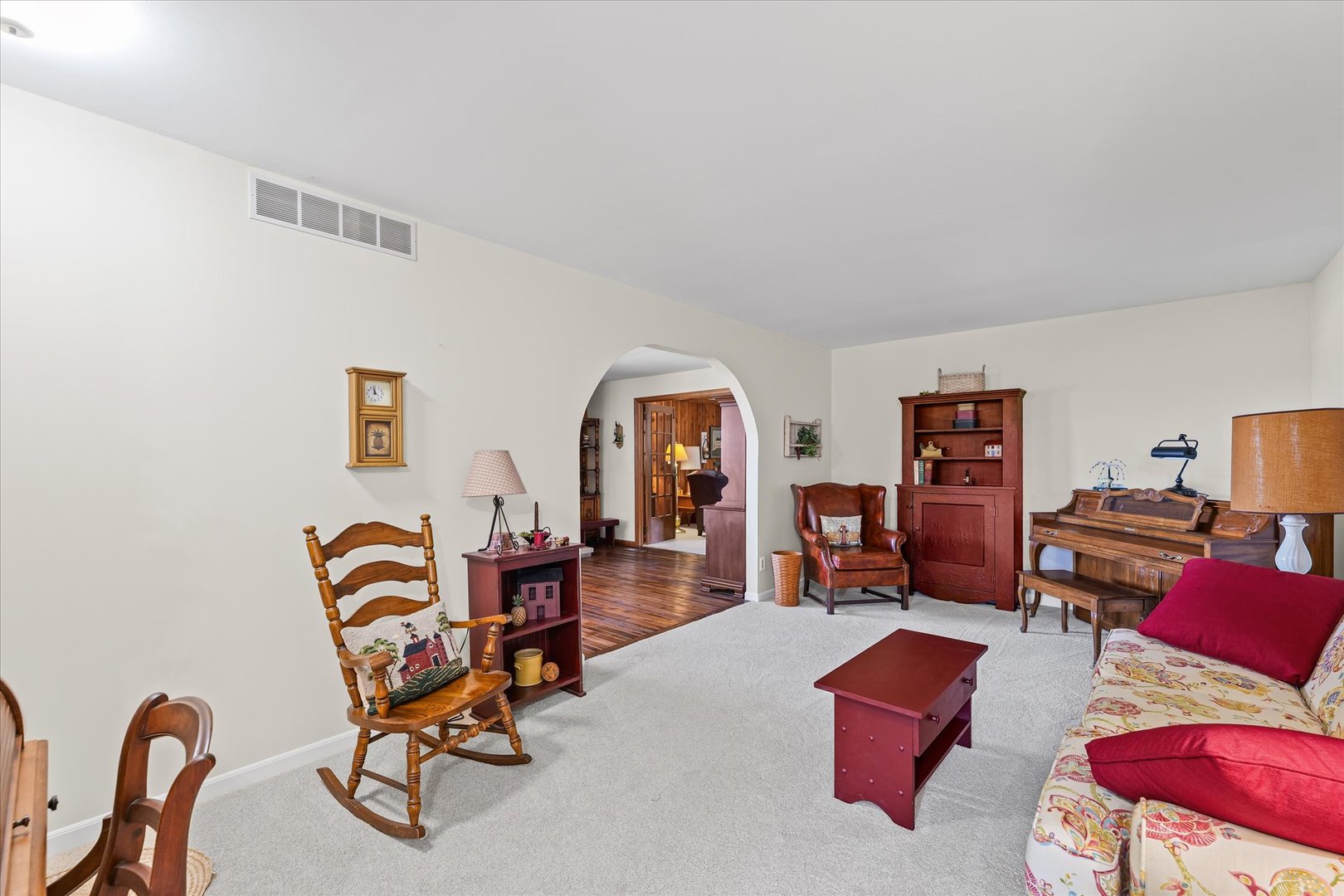 1106 South Spring Lake Road Mahomet, IL 61853 - Photo 7 of 36 a living room with furniture and a couch