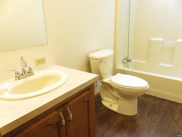 $125,000 | 501 West Sherman Street, Lynn, IN 47355