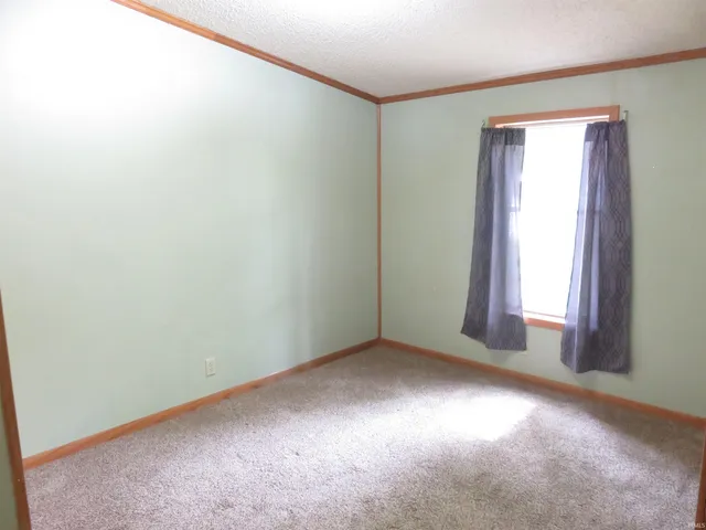 $125,000 | 501 West Sherman Street, Lynn, IN 47355