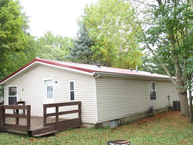 $125,000 | 501 West Sherman Street, Lynn, IN 47355