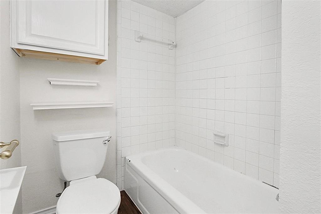 13215 Emily Road, Unit 2207 Dallas, TX 75240 - Photo 11 of 16 Gallery Image 11