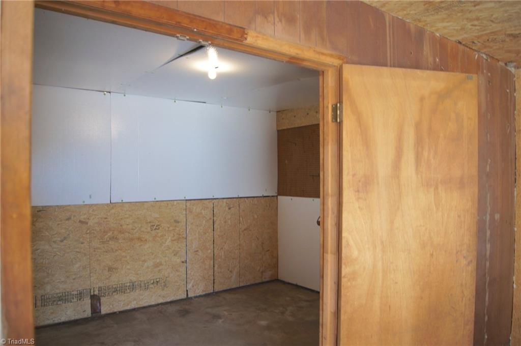 2450 McCray Road Burlington, NC 27217 - Photo 27 of 30 Gallery Image 27