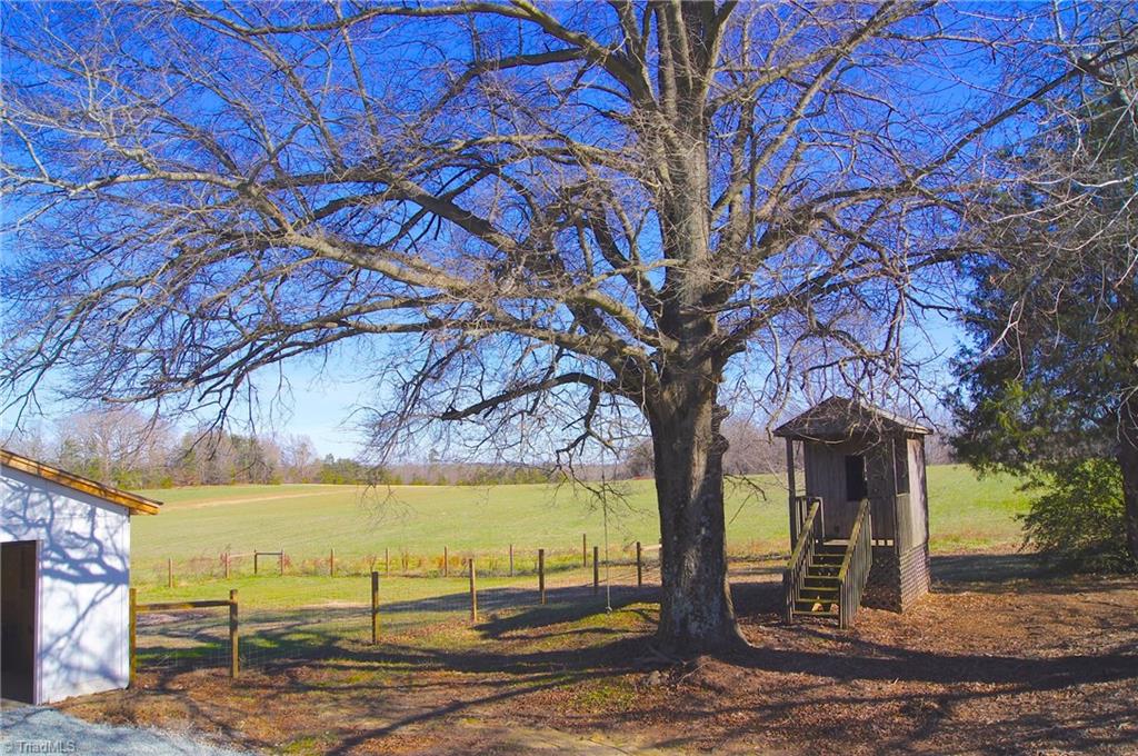 2450 McCray Road Burlington, NC 27217 - Photo 29 of 30 Gallery Image 29