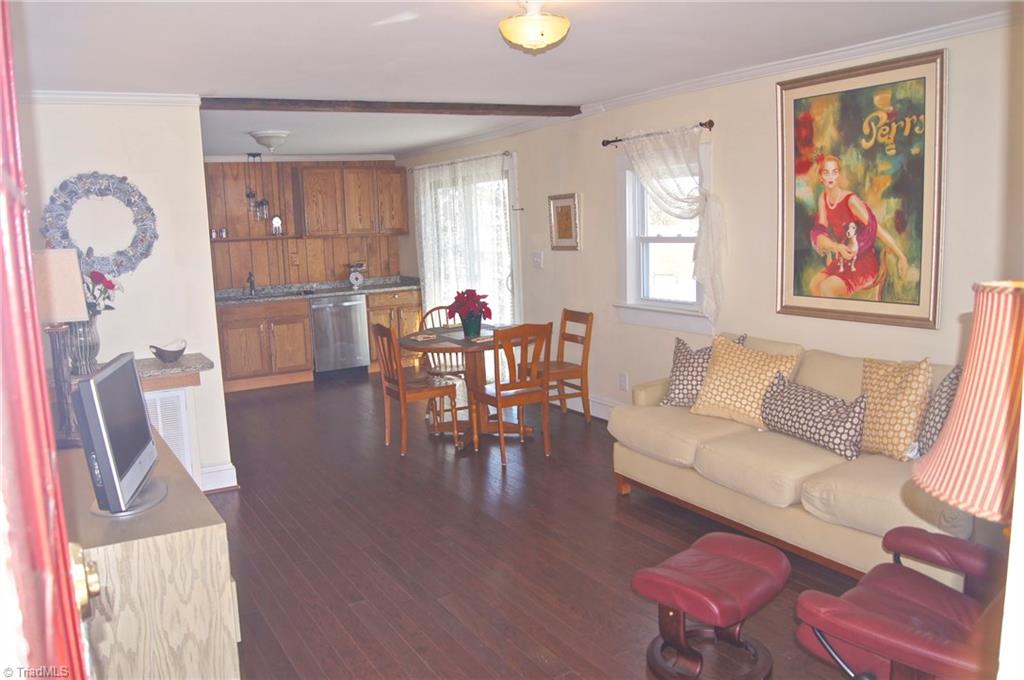 2450 McCray Road Burlington, NC 27217 - Photo 7 of 30 Gallery Image 7