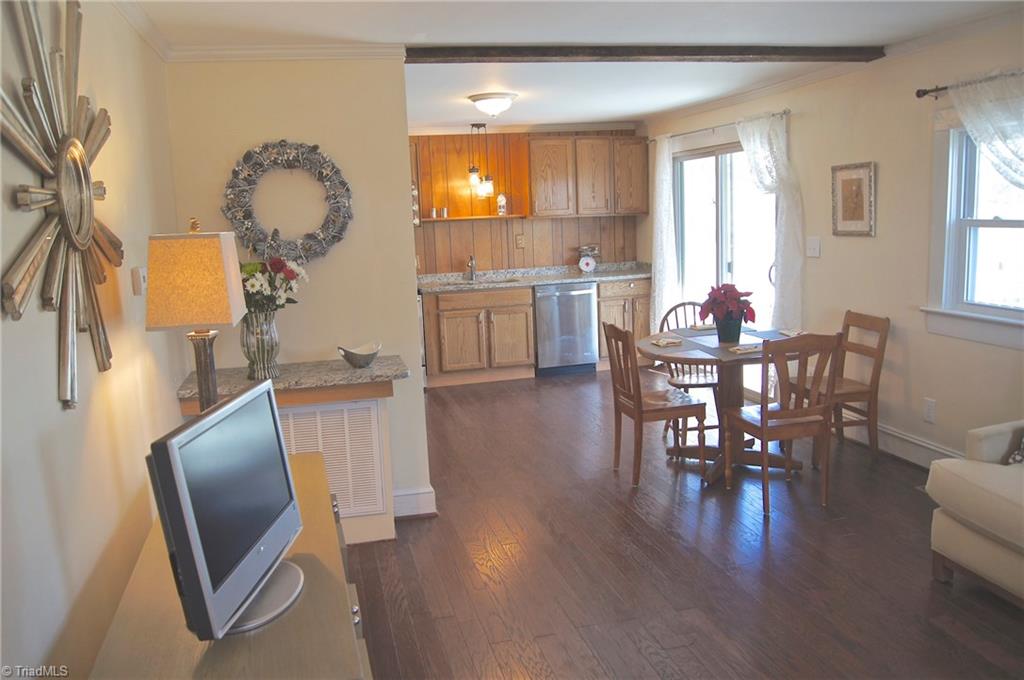 2450 McCray Road Burlington, NC 27217 - Photo 8 of 30 Gallery Image 8