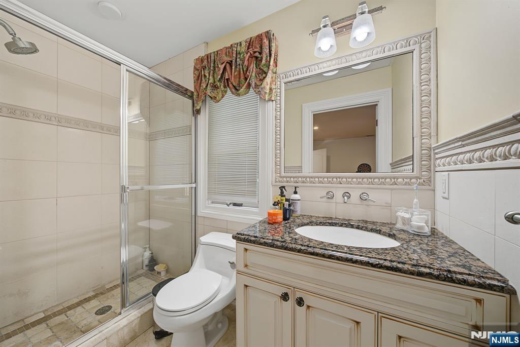 29 Meadow Street Demarest, NJ 07627 - Photo 32 of 50